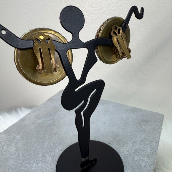 Vintage Tan Wood Circle Round Clip-on Earrings 1" - Picture 3 of 5